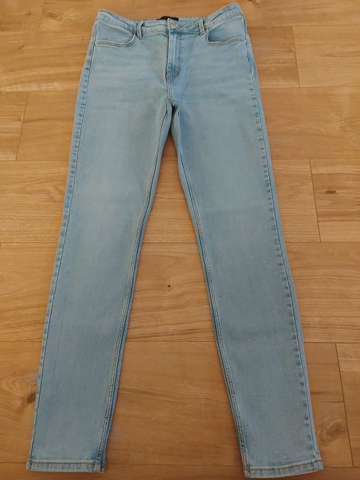 Dżinsy Mohito rozmiar 40