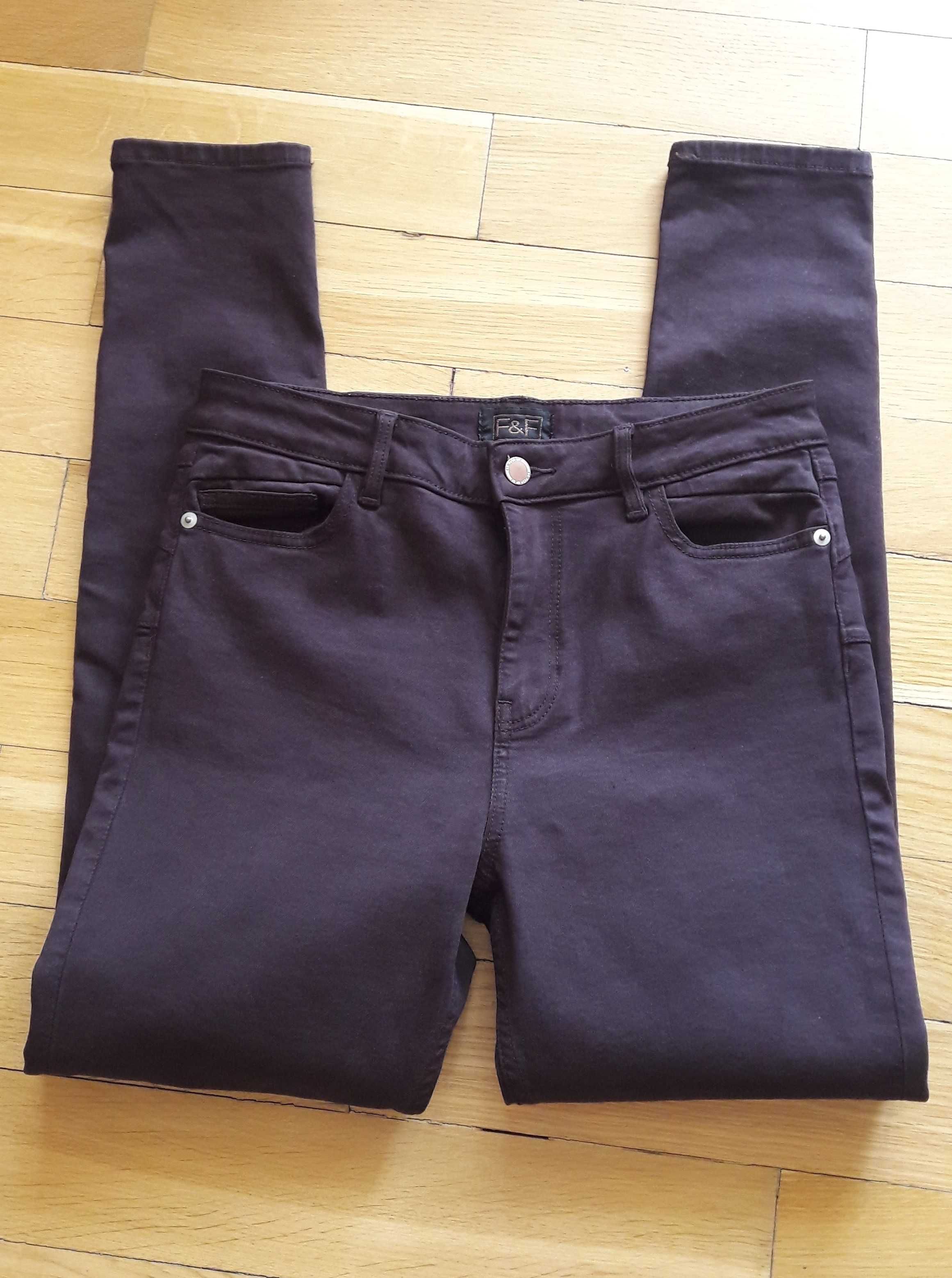 Spodnie F&F jeansy damskie rurki slim, brązowe 38