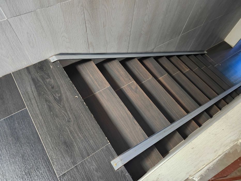 Пандус, Перила на пандуси,  Поручні для інвалідів, Флагшток