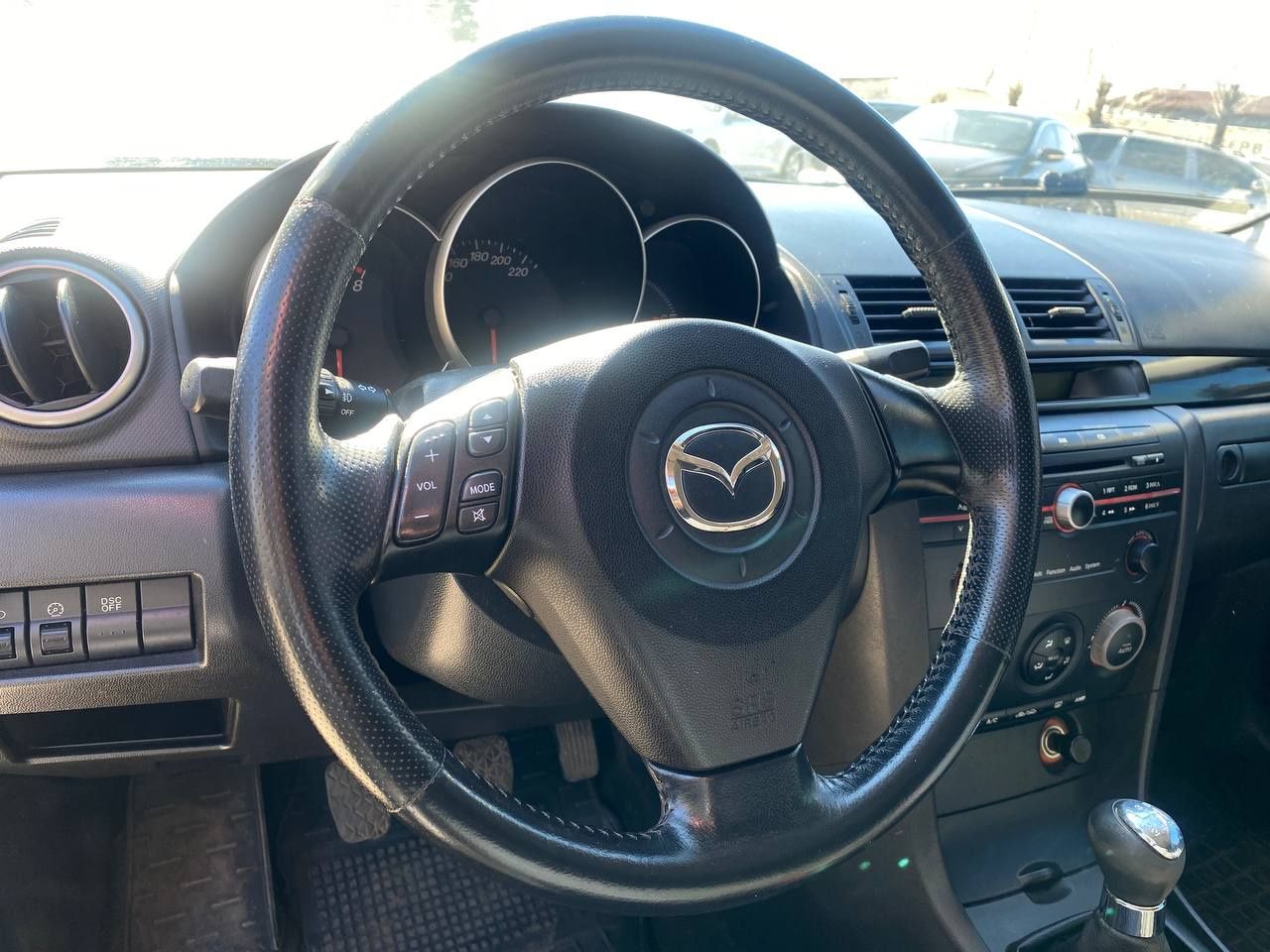 Mazda 3 (ВНЕСОК від 15%) Альянс Авто Кривий Ріг