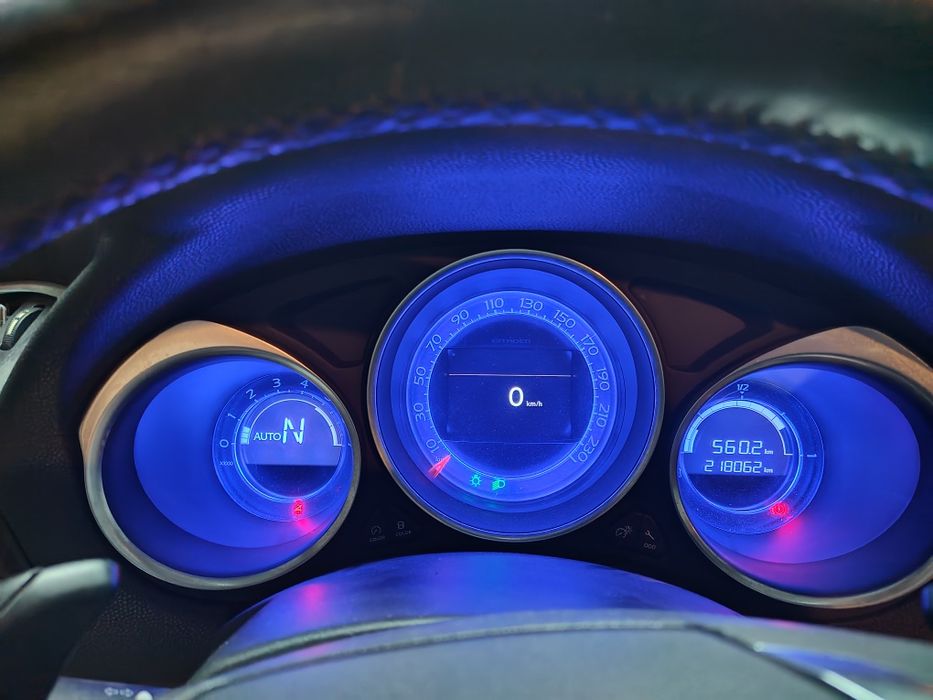 Citroën DS4 1.6 HDi So Chic – 2011 – Automático