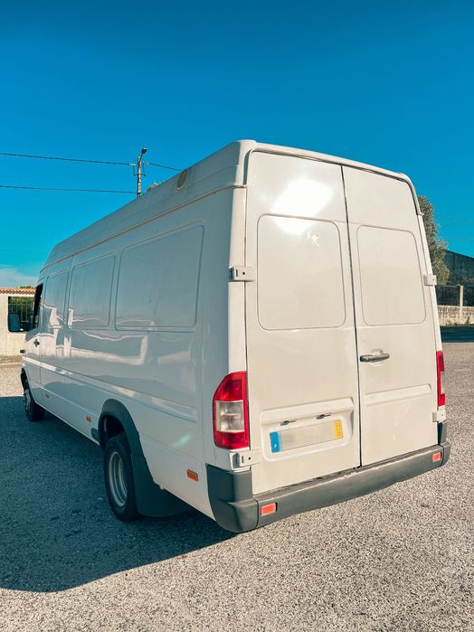Mercedes-Benz Sprinter 413 CDI 2.2 (2004)—Longa Teto Alto—250.000 km