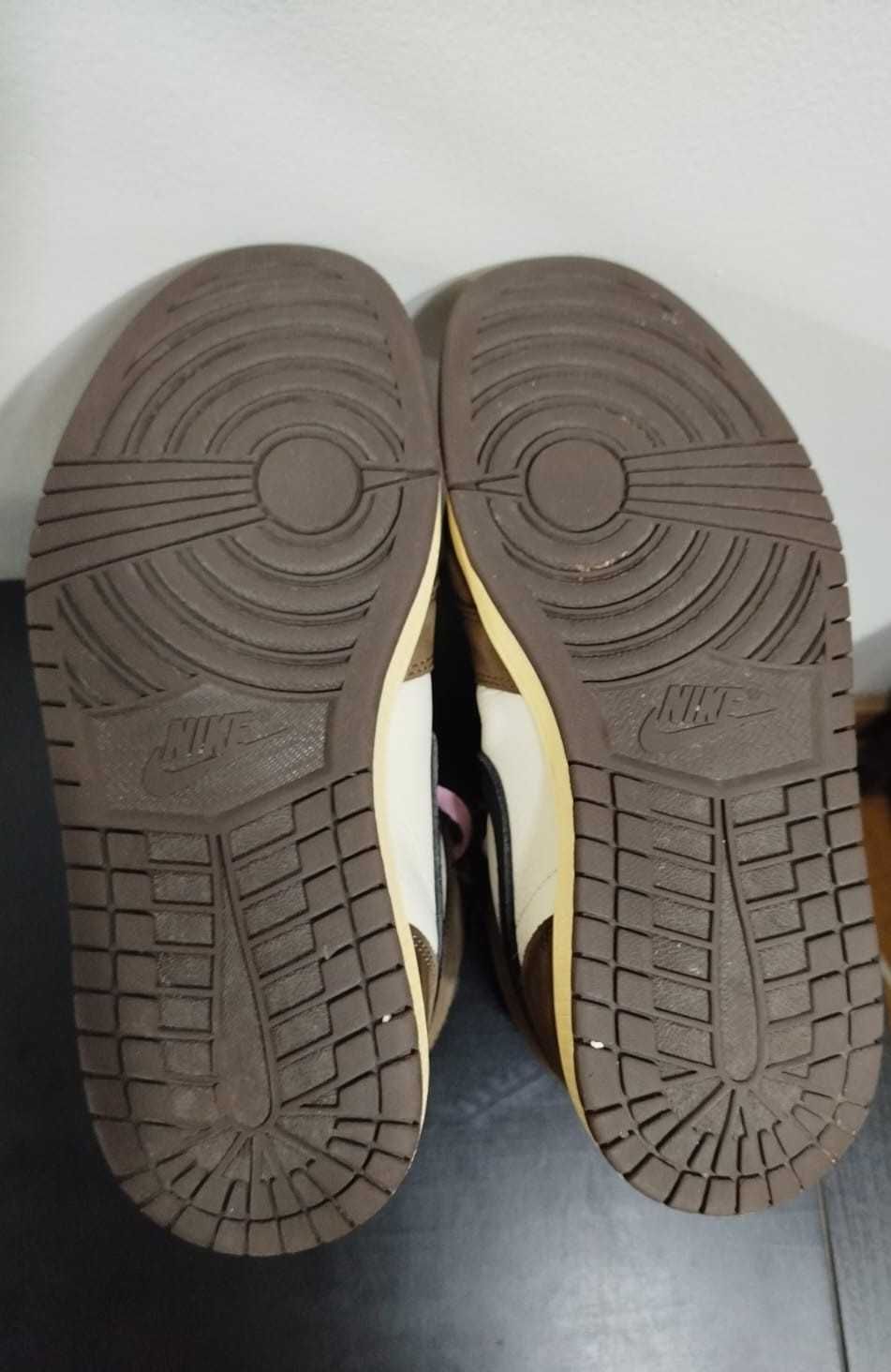 Jordan 1 Retro High Travis Scott OG SP Mocha
