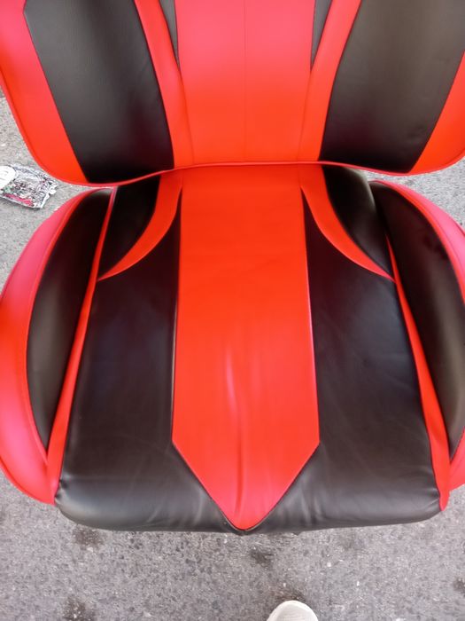 Cadeira Gamer nova como na loja
