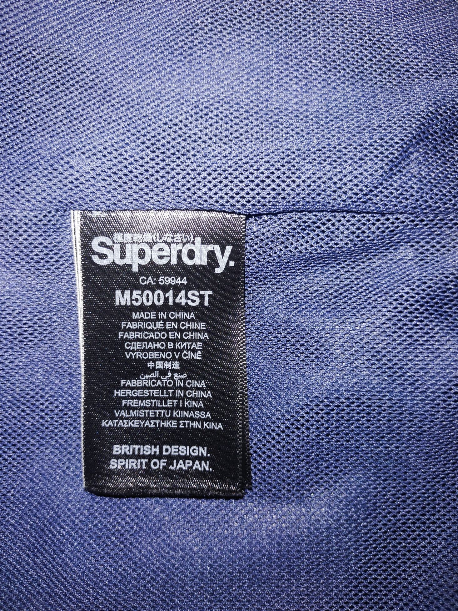 Куртка Superdry, розмір M