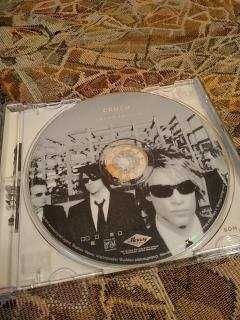 Продам диск cd Bon Jovi "This left feels right" 2003