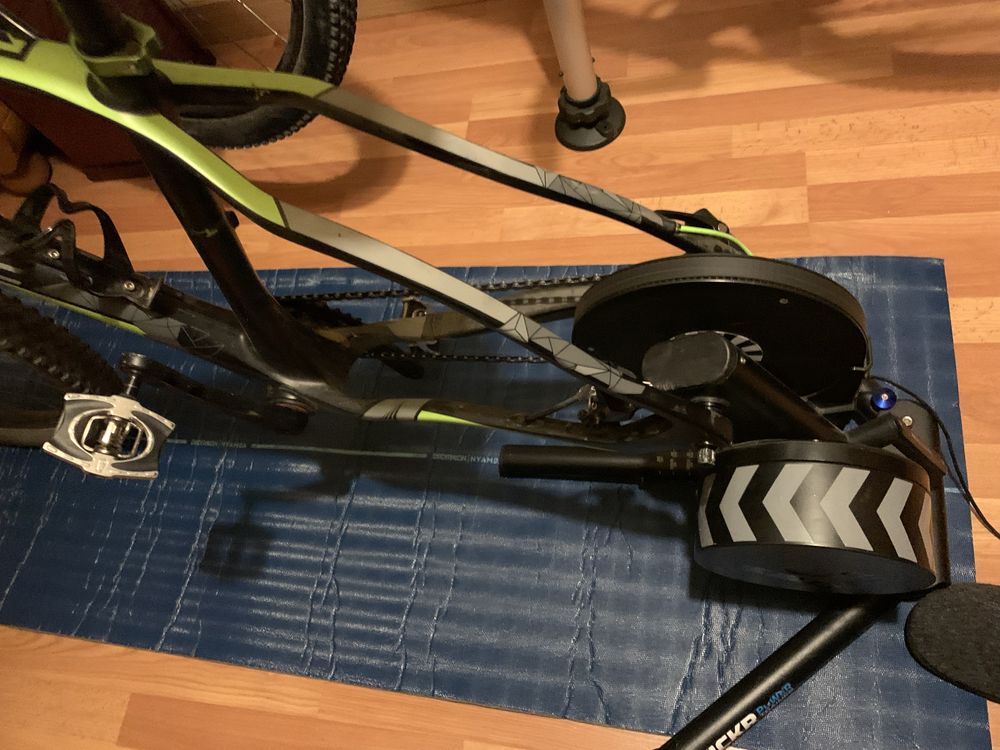 Rolo Wahoo Kickr PowerTrainer