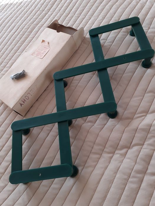 Wieszak łazienkowy z PRL-u