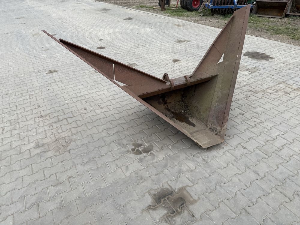 Łyżka do formowania rowów 2m