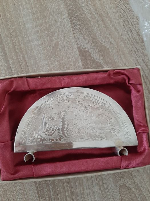 Posrebrzany serwetnik