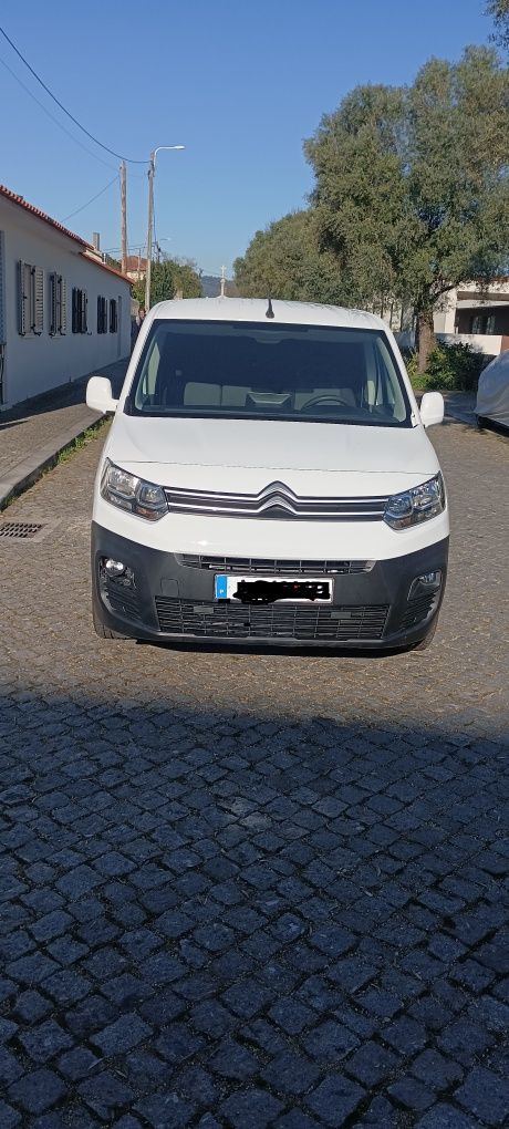 Citroen Berlingo de 2021 impecável