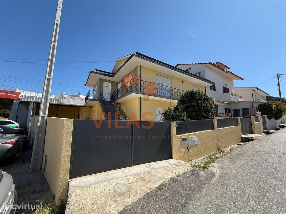 Andar Moradia R/C T3 p/ Arrendamento - Paredes