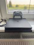 Ps 4 slim 1tb + pad