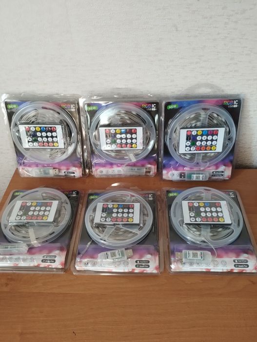 Світлодіодна стрічка USB 5 метрів працює від повербанку