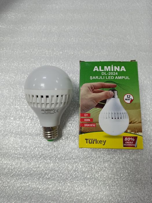 Лампа 12 Вт акумуляторна