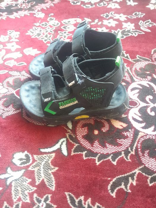 Босоніжки для хлопчиків