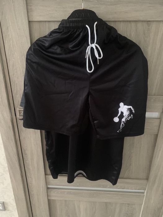 Продам летний костюм