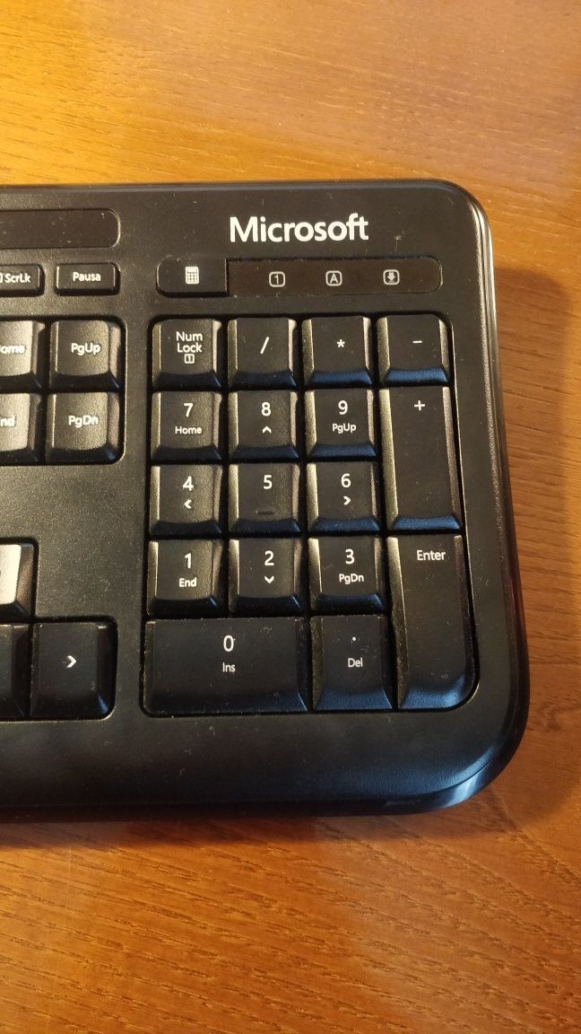 Teclado Microsoft 600