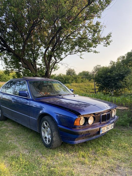 Продам бмв е34 525