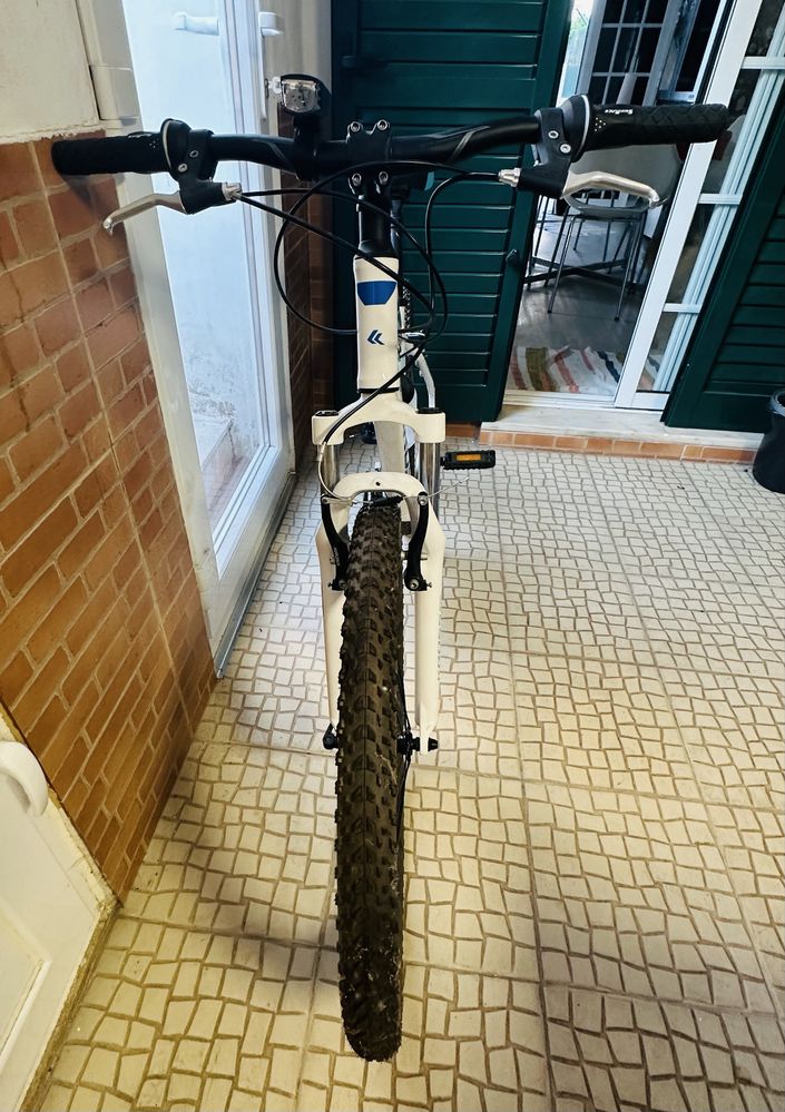 Bicicleta de mukher “Kross”