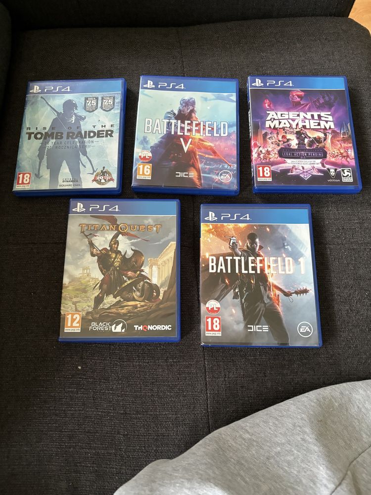 Ps4 gry po  40 zł za szt