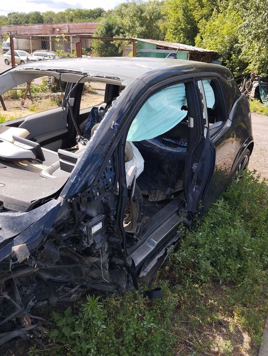 крышка багажника БМВ i3