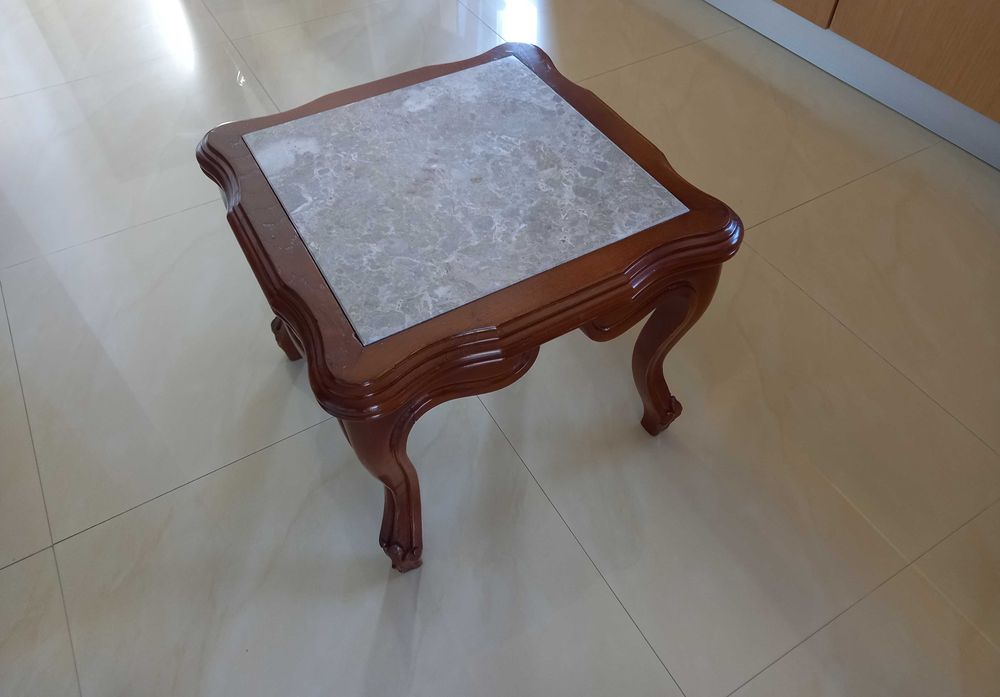 Candeeiros em Inox mais mesa de centro para sala