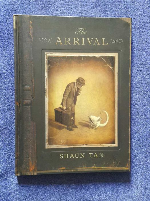 Комикс The Arrival (Shaun Tan)
