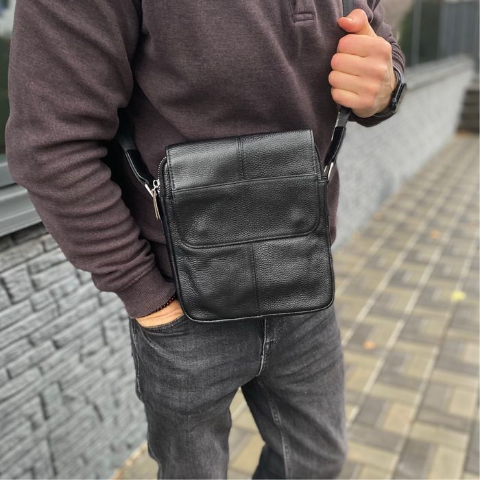 Шкіряні чоловіч сумки з клапаном чорна барсетка месенджег Thorn