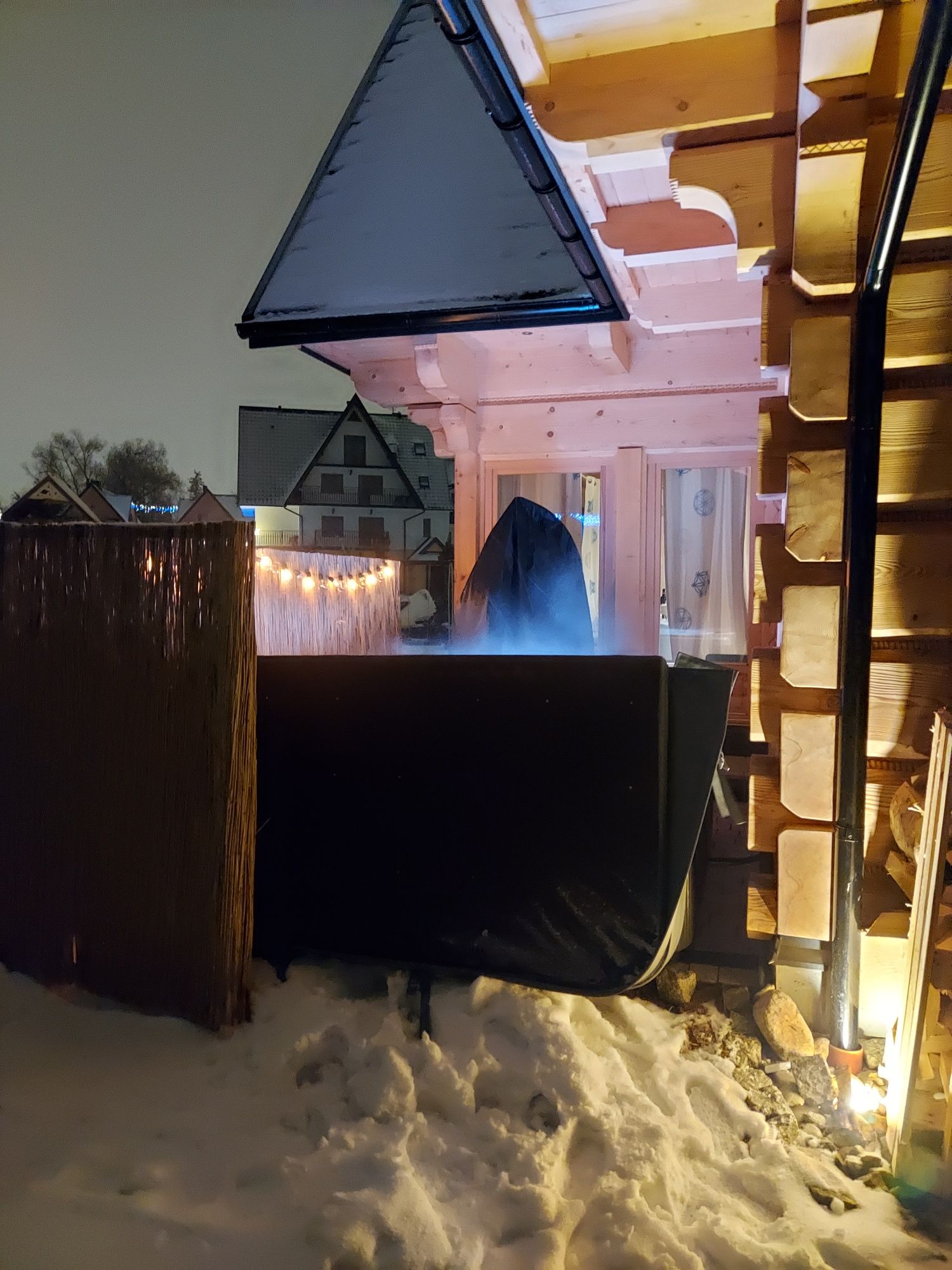 Luksusowy dom w Zakopanem. Jacuzzi,  sauna, kominek, do 12 osób