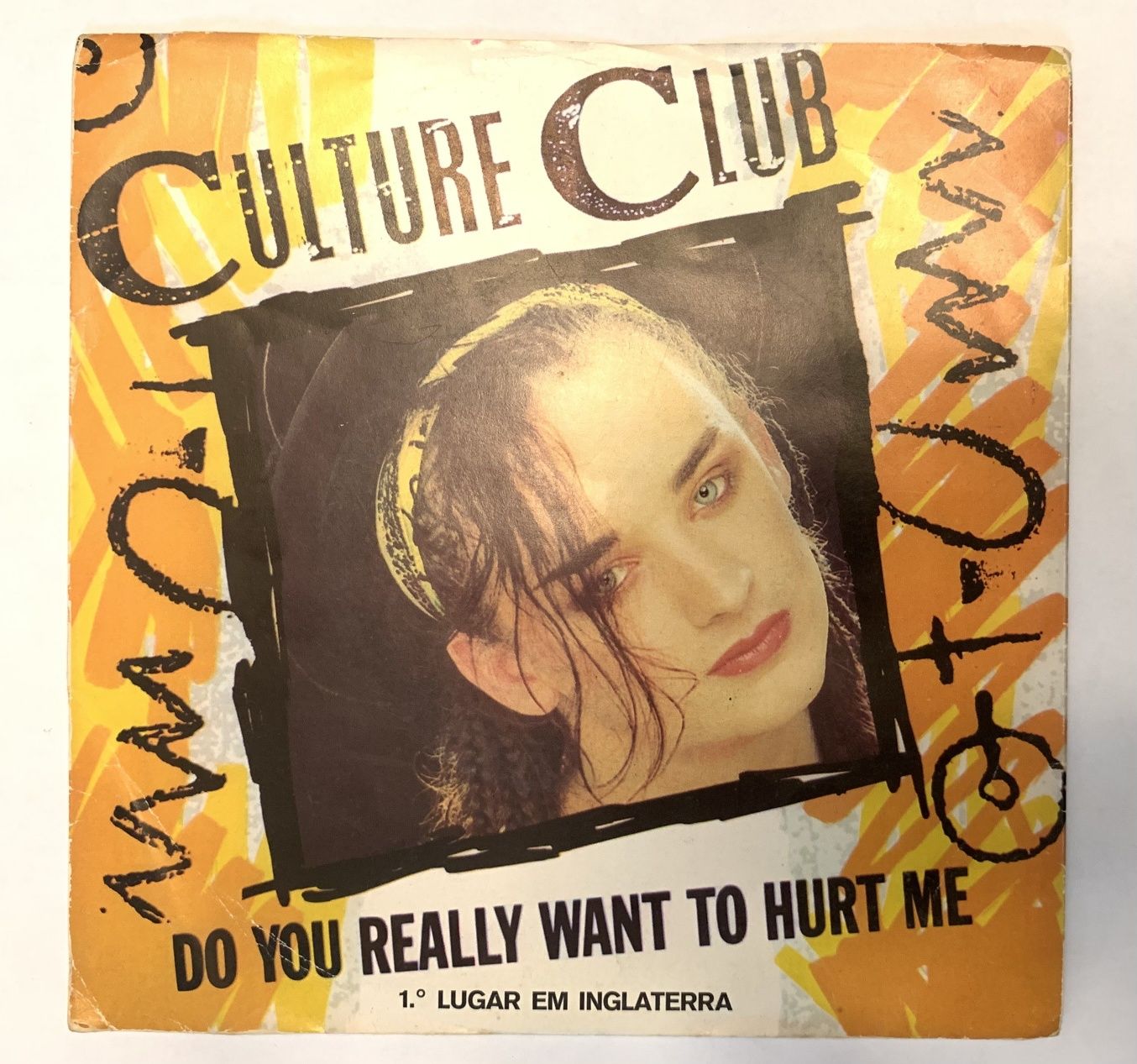 Vinil de The Culture Club com o single "Do you really want to hurt me"
