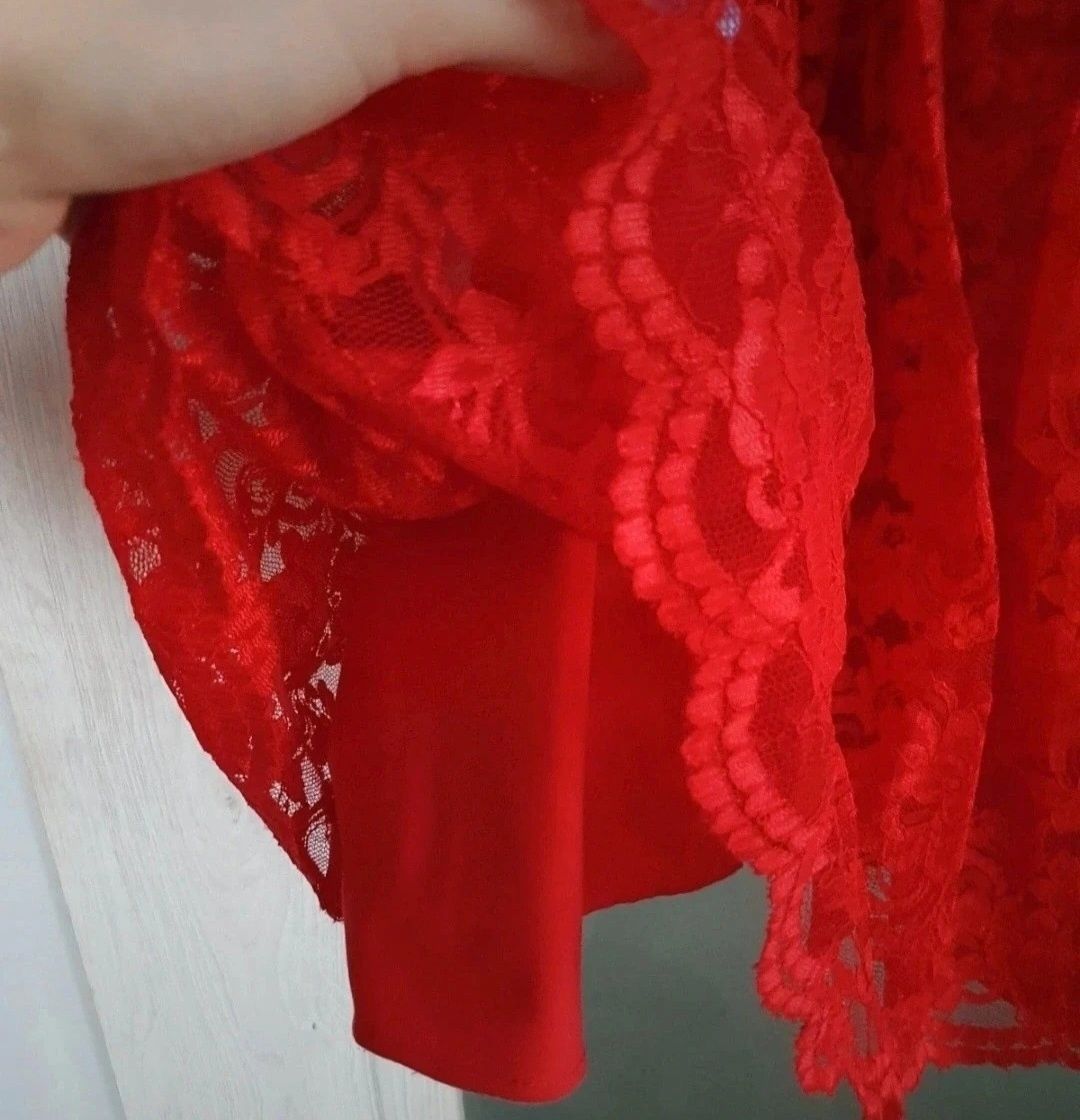 Sukienka LOU r.S czerwona koronkowa sexi na wesele randkę