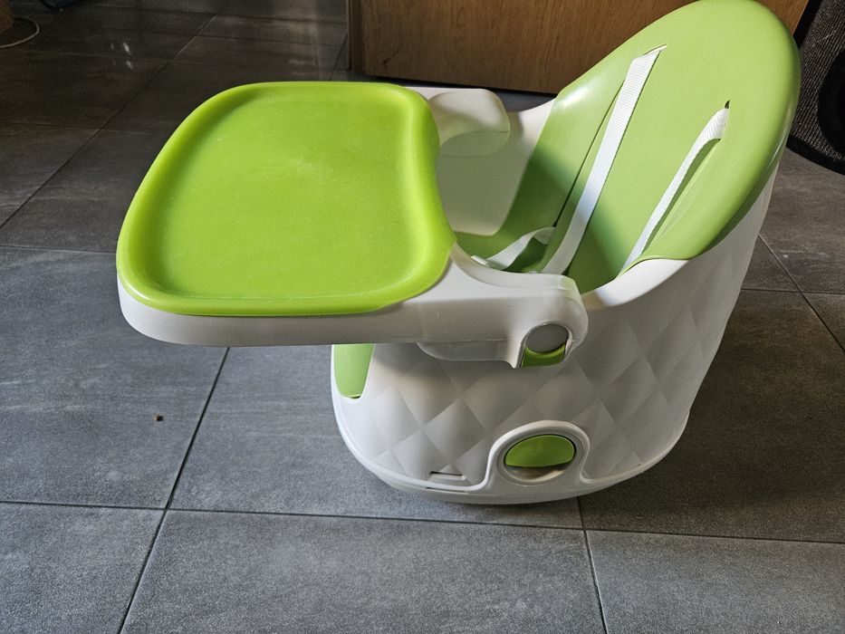 Krzeselko do karmienia, składane