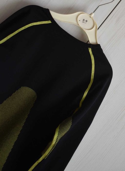 Bluzka 134 140 podkoszulka termiczna koszulka termoaktywna bielizna