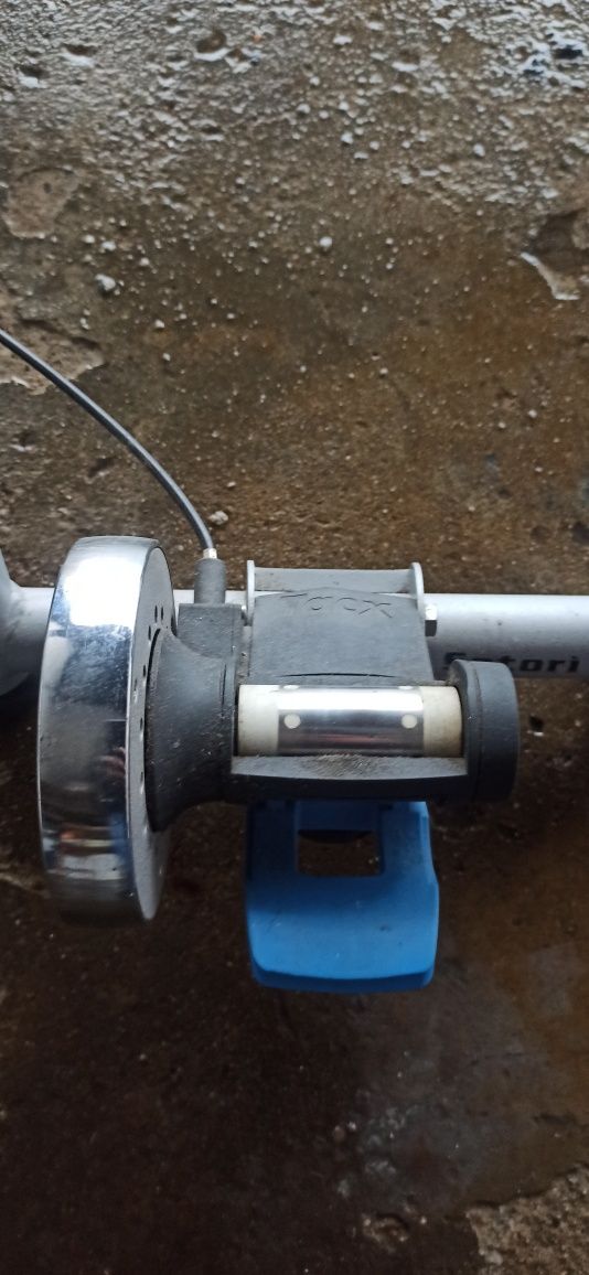 Rolo Tacx  da para vários tipos de rodas