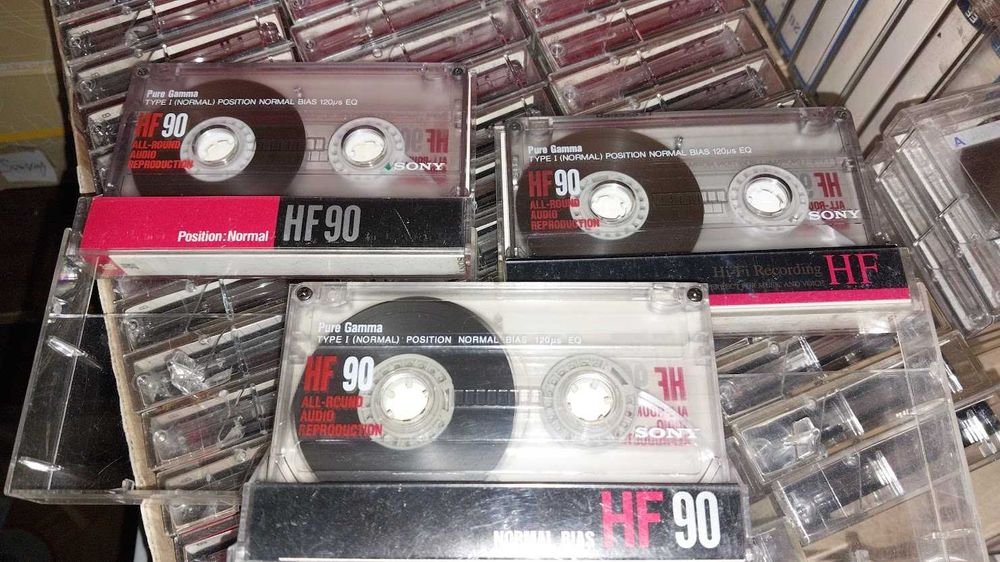 Аудіо касета SONY HF90 та EF90.