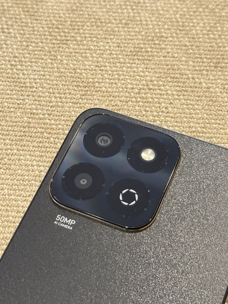 Honor 200 Smart