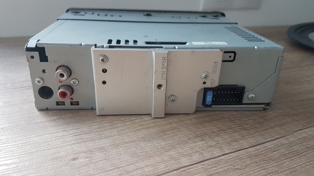 Radio Cd Mp3 JVC MOSFET 50Wx4 KD-R303
Radio Radio Cd Mp3 JVC MOSFET 50