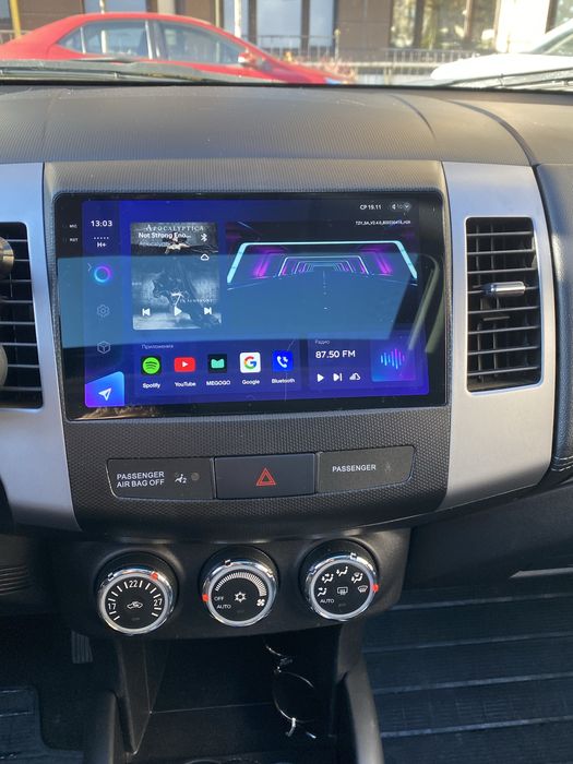 Mitsubishi Outlander XL 2011 2.4 Бензин 4WD