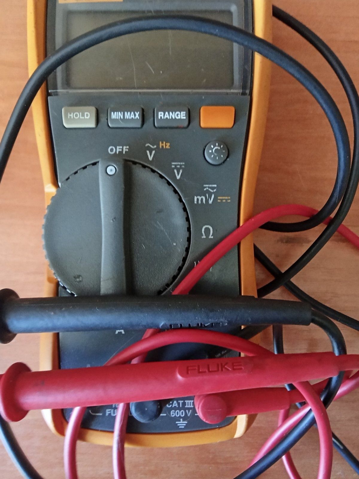 Мультиметр FLUKE TRUE RMS 115.