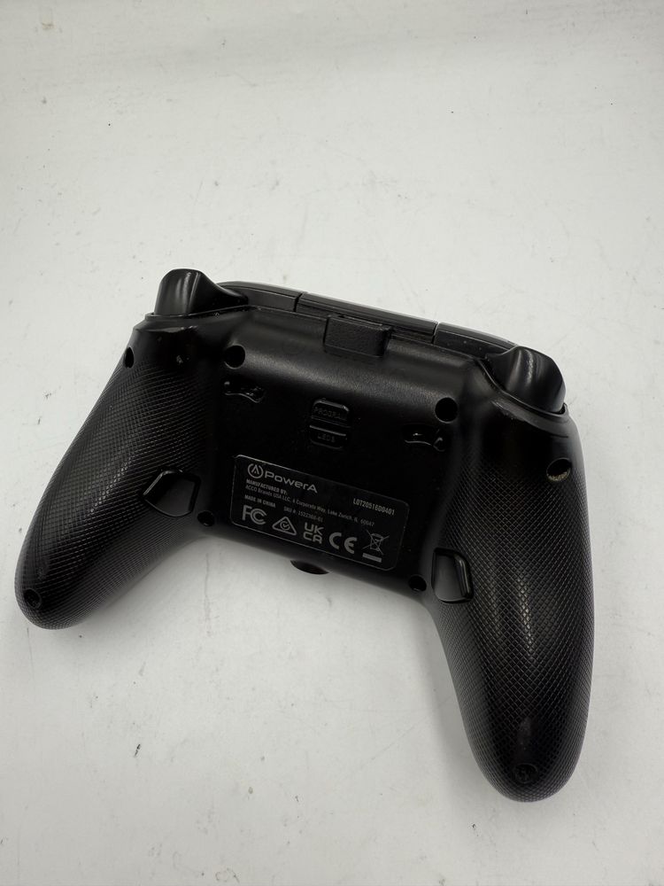Kontroler Pad Xbox One Series PowerA, defekt