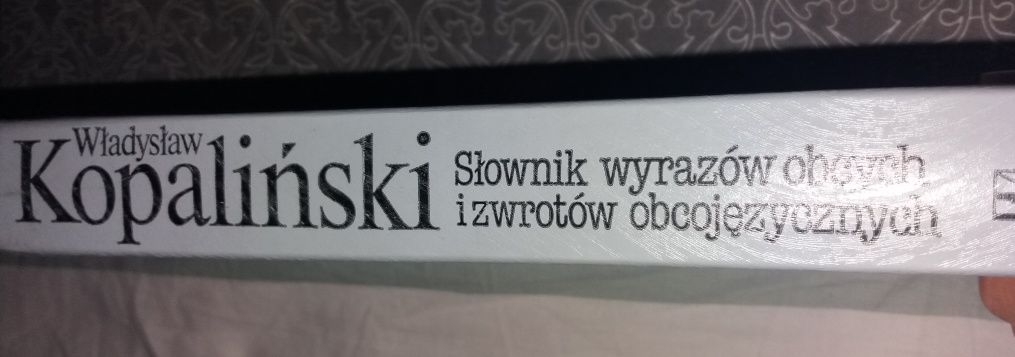 Słownik wyrazów obcych