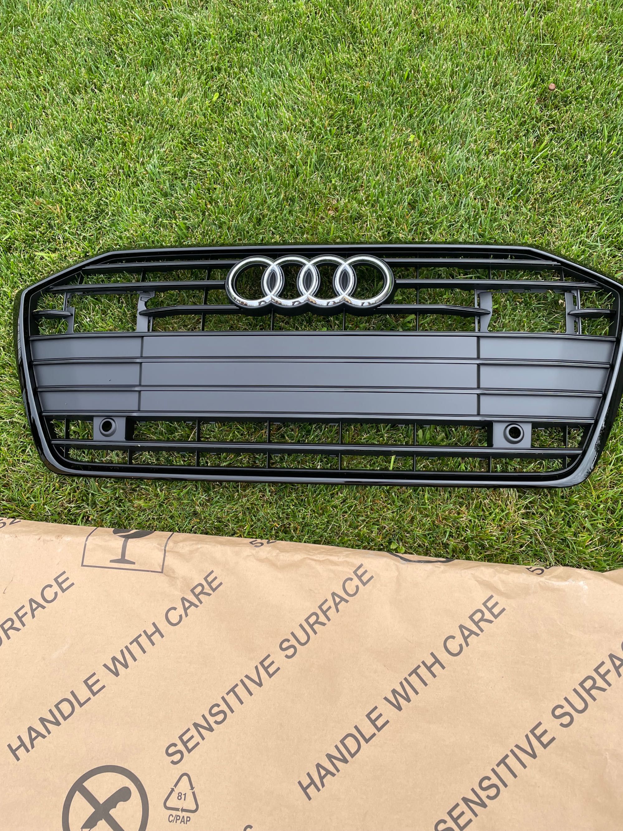 Grill Audi A6 C8