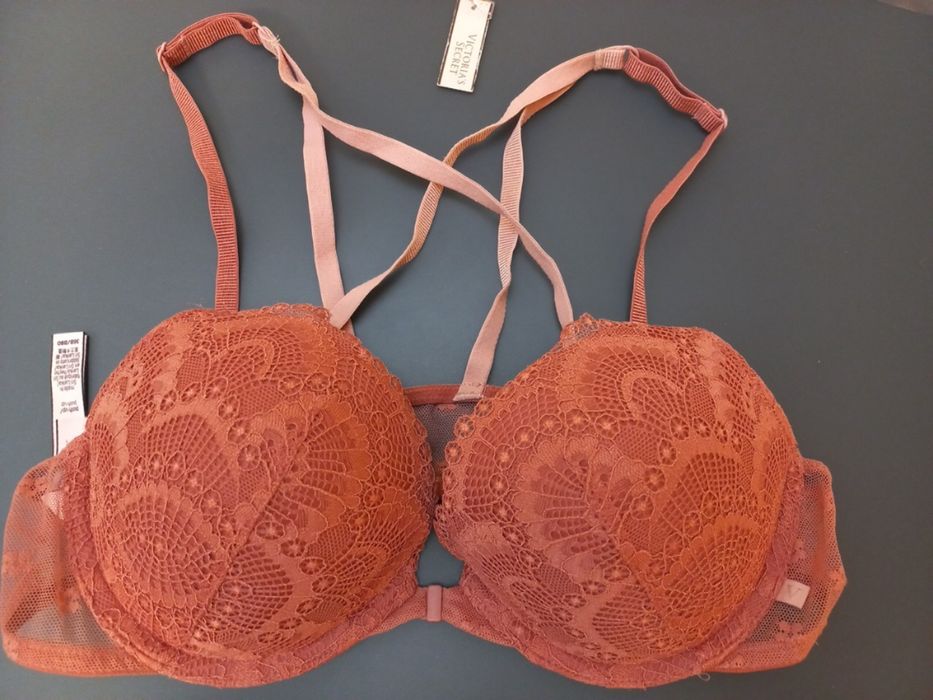 Бюстгалтер р.34-36 Victoria's Secret