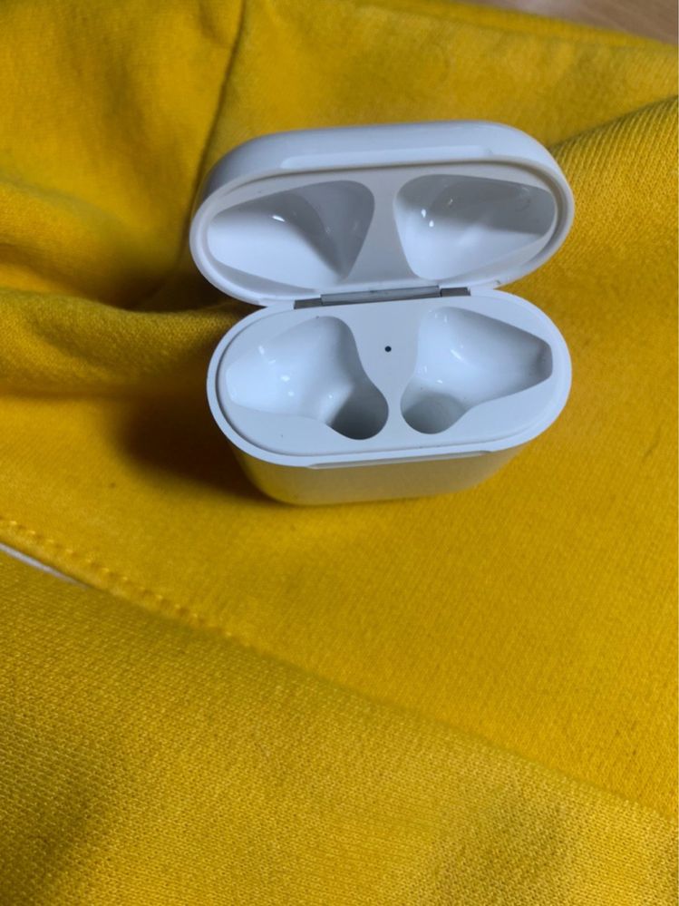 Original Case Airpods 2