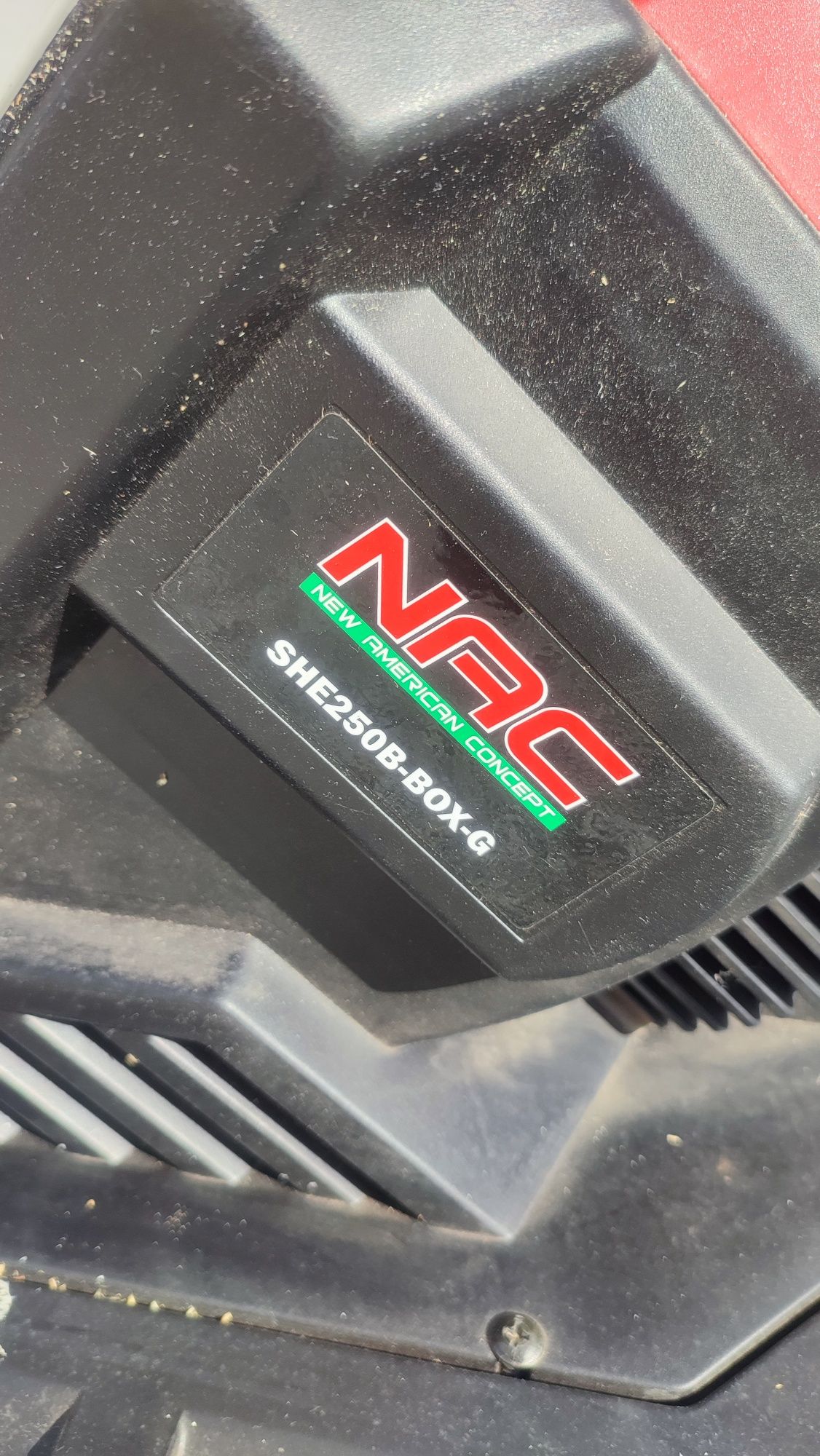 Rozdrabniacz do gałęzi elektryczny