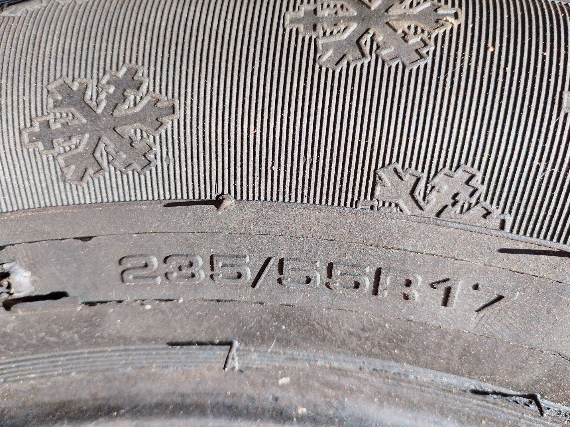 Nowa Opona 235/55 R17 PROFIL Pro Snow 790