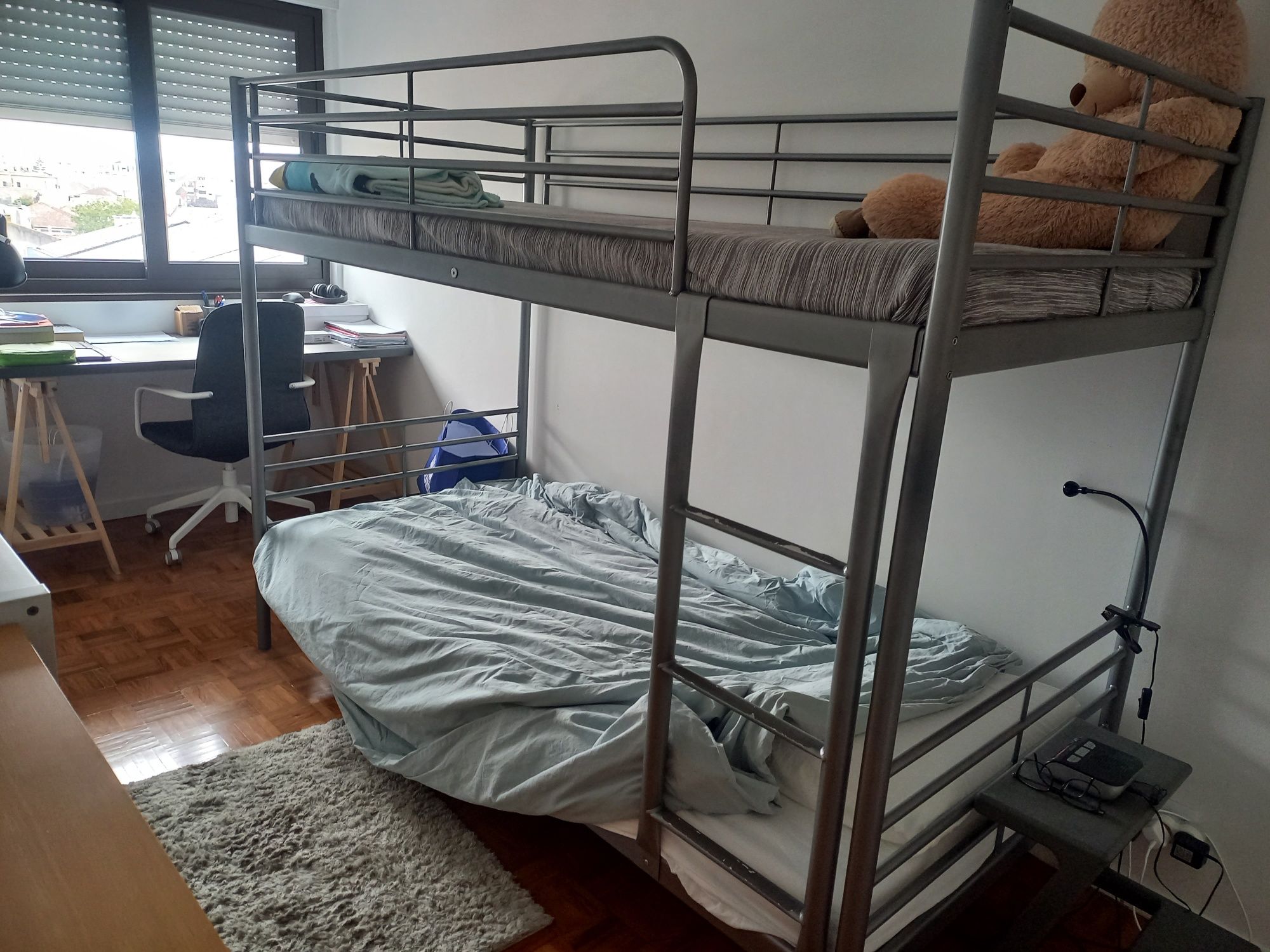 Beliche ikea muito bom estado