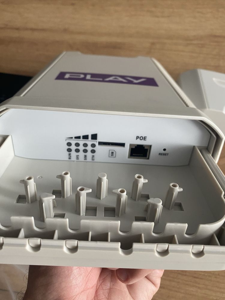 Router WF830 ZTE wifi modem z anteną zewnętrzną 4G LTE