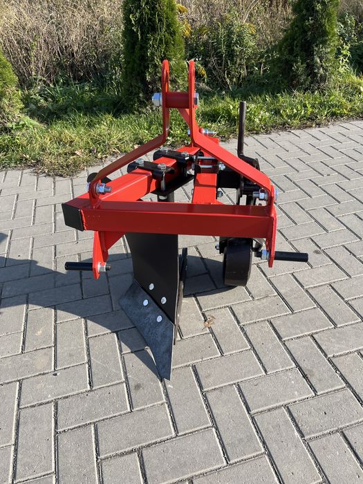 Плуг Віракс «WIRAX» 1/25, 2/25, 3/25 (з тягою під борону та без)